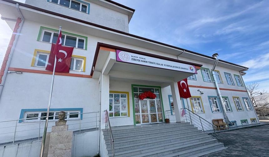 Susurluk Zübeyde Hanım Okulu hizmete açıldı