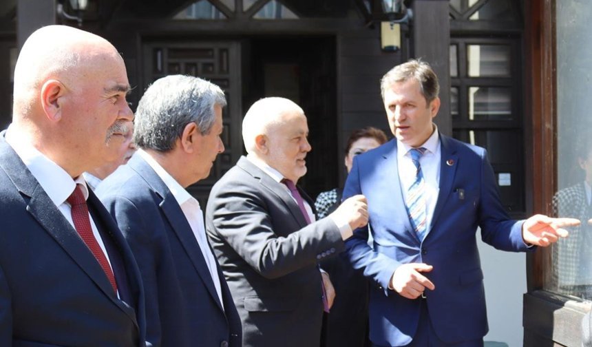 Türker Yörükçüoğlu’ndan Yerel Basına Destek Mesajı