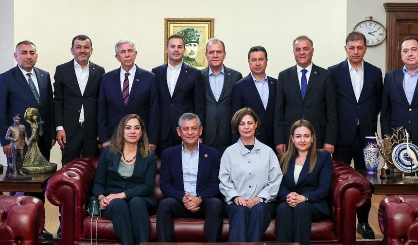 Ahmet Akın, Özel'e destek bildirisine imza atmadı