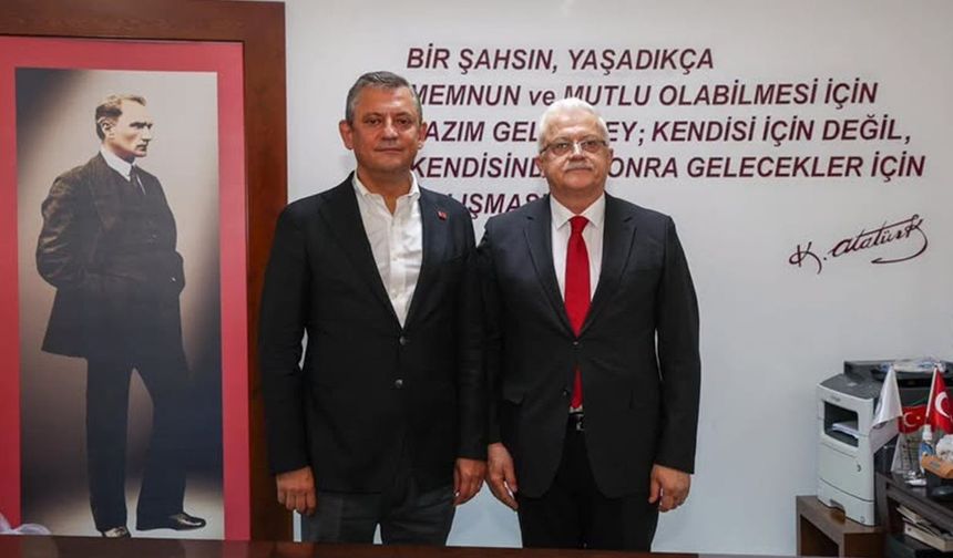 Ali Kemal Deveciler de "Özgür Özel" dedi