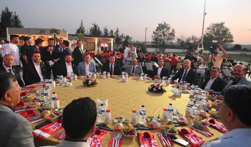 BALIKESİRSPOR FORMA GECESİ ÜZERİNE...
