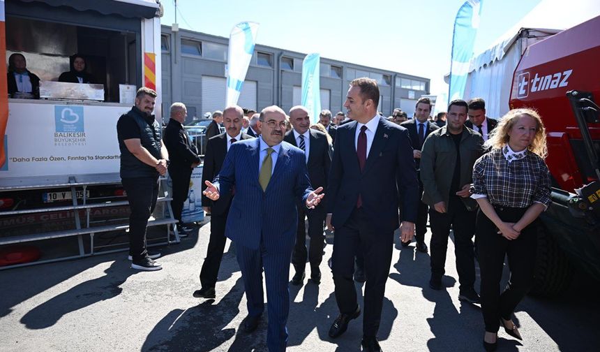 Balıkesir milletvekilleri yoktu, İzmir'in vekili vardı!