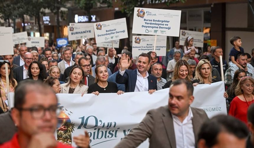 Kuvayı milli şehri Balıkesir'de 10.10 coşkusu!