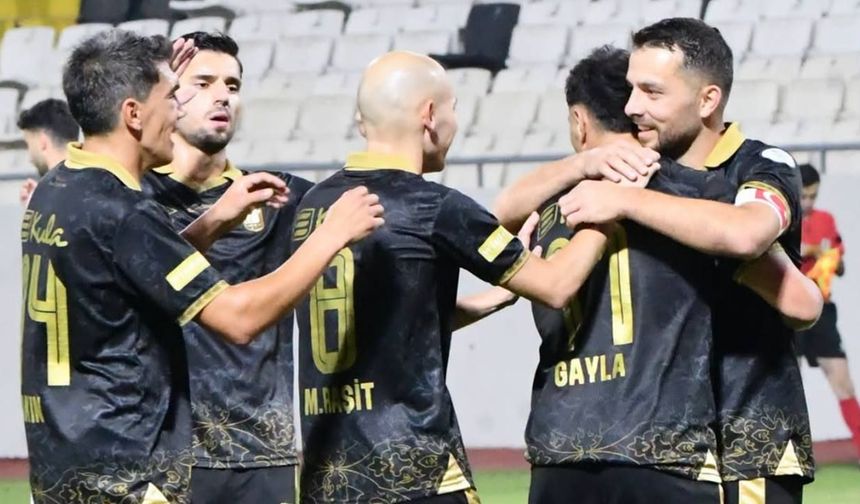 Balıkesirspor Soma’da gol oldu Altay'a yağdı: 5-0