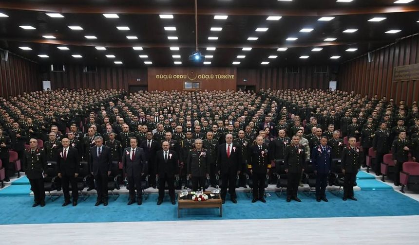Kara Astsubay MYO'da yeni Eğitim-Öğretim yılı ilk dersi