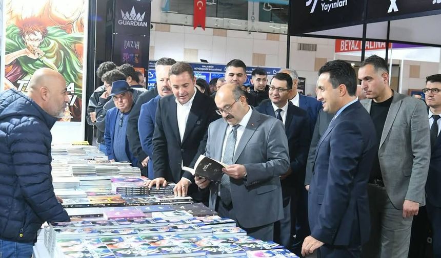 Balıkesirli yazarların bir çoğunu yine unuttular!
